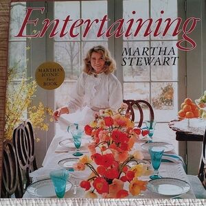 Martha Stewart Entertaining Book New!